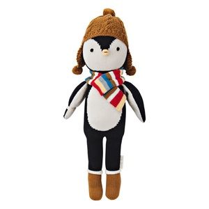 Cuddle and Kind Winter Penguin
